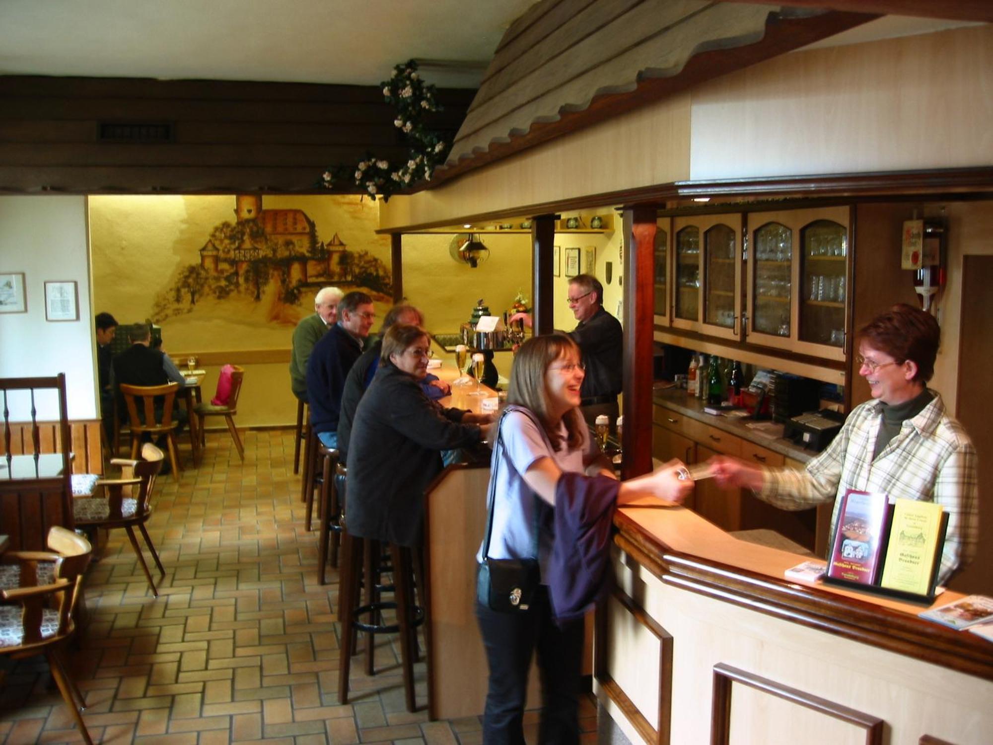 Hotel & Restaurant - Gasthaus Brandner トレンデルブルク エクステリア 写真