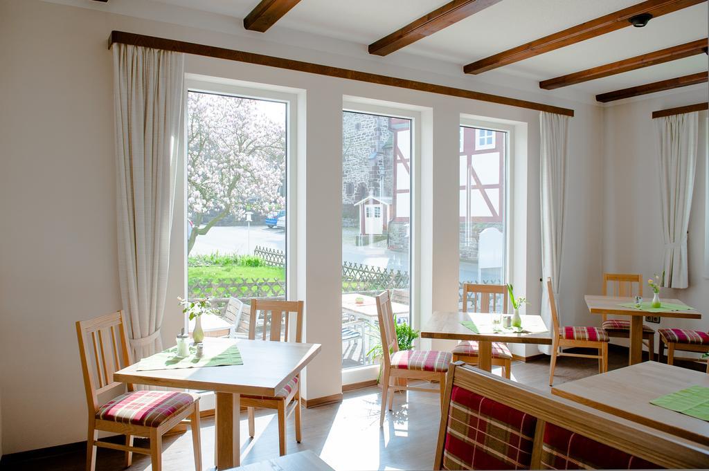 Hotel & Restaurant - Gasthaus Brandner トレンデルブルク エクステリア 写真